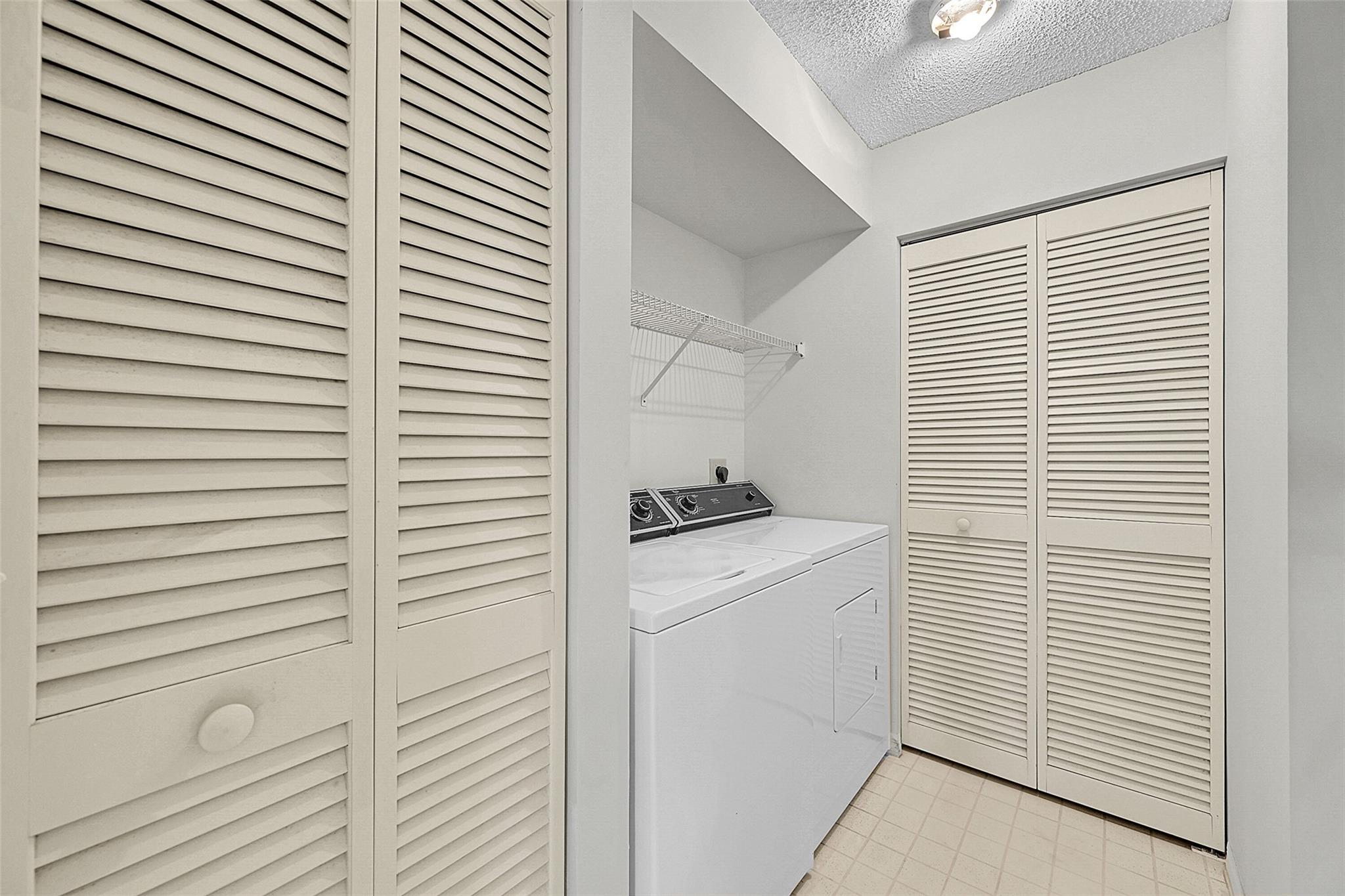 Sunrise Lakes Phase IV - Residential