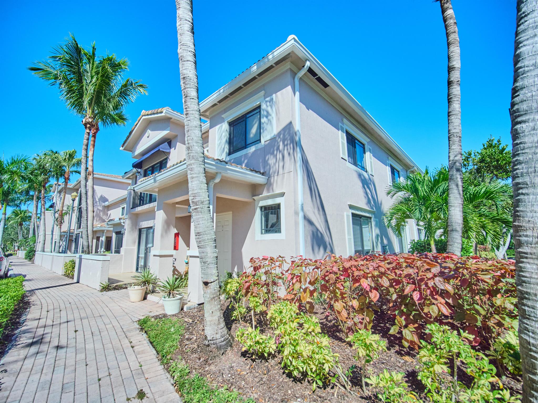 2802 Sarento Place 116