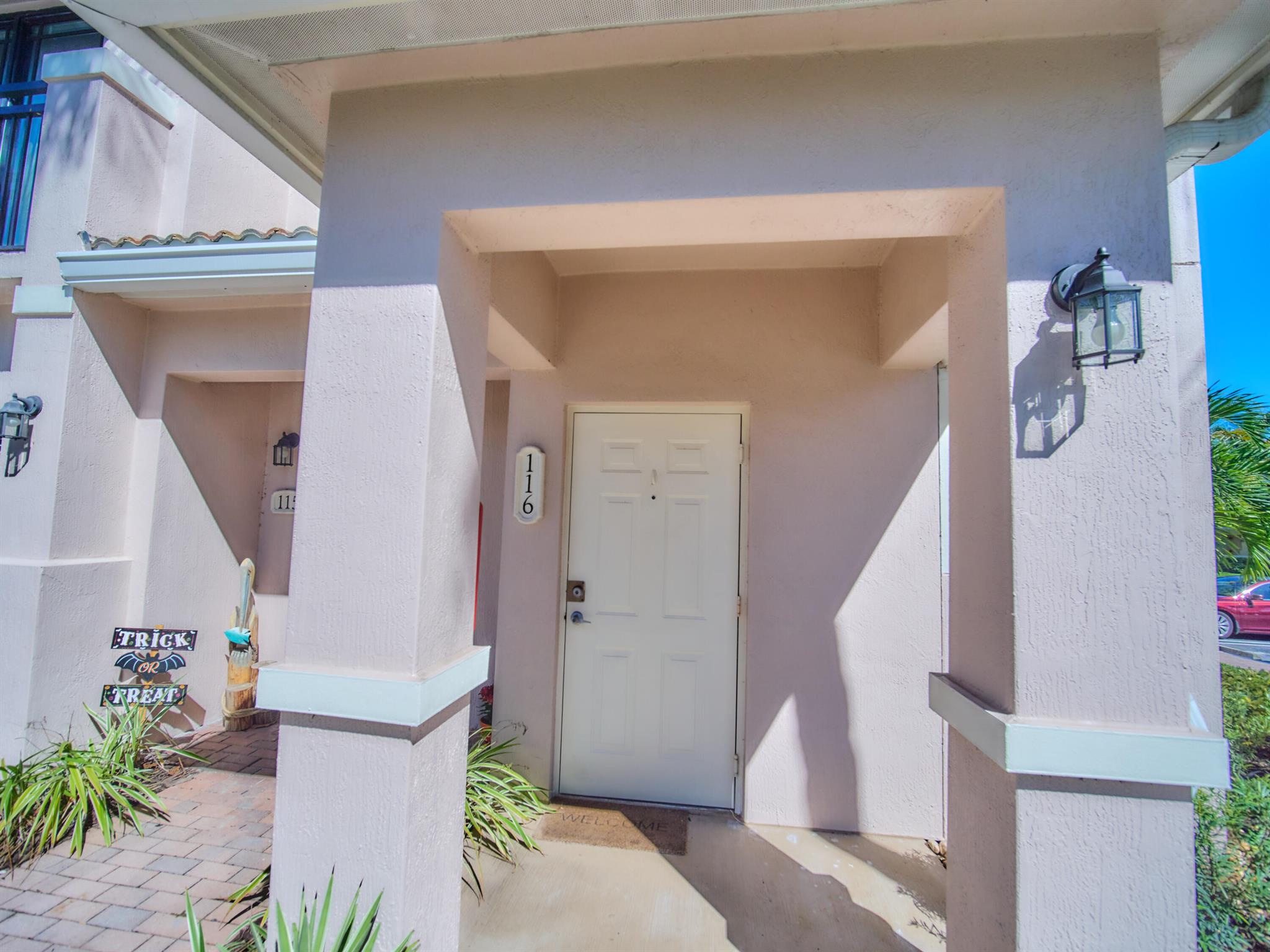 2802 Sarento Place 116