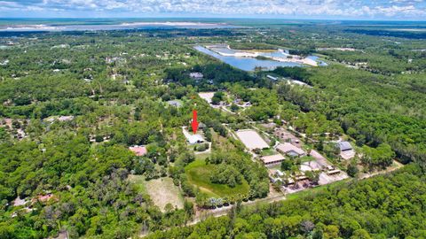 A home in Loxahatchee