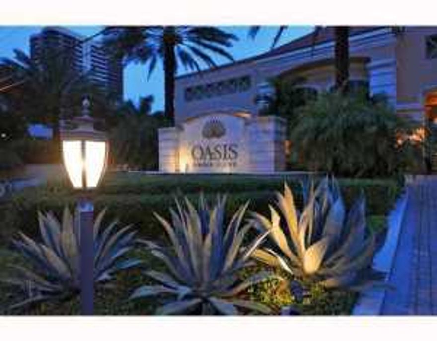 ESTATE SALE BRING OFFERS! Enjoy the entire floor in this east building 19th floor 4066 sq. ft. residence with three terraces totaling another 700 sq. ft.. This high end luxury condominium complex offers the privacy of only 18 units per building in each of two towers on Singer Island. Features of the property include a tennis court, oversized pool area on the ocean, an outdoor kitchen with two grills (maintained by staff), a gazebo covered outdoor dining area, gorgeous tropical landscaping, and a reverse osmosis water purification system for each entire building. Come see why the Oasis offers a lifestyle few condominiums anywhere can match! Enjoy panoramic 360 degree views of the Ocean, city, Intercoastal + Ocean Reef Park to the south . . . with no next door building impeding your view