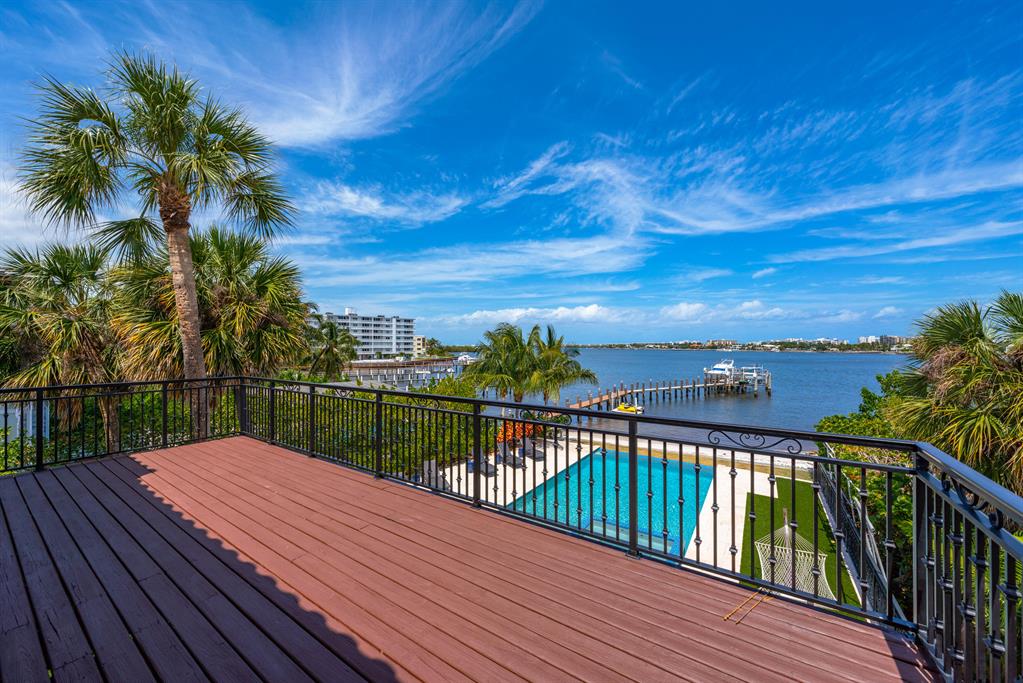 LANTANA POINT - Residential