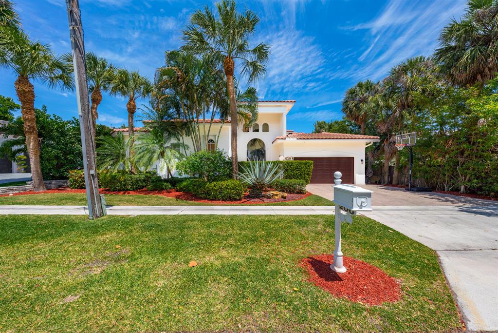 LANTANA POINT - Residential