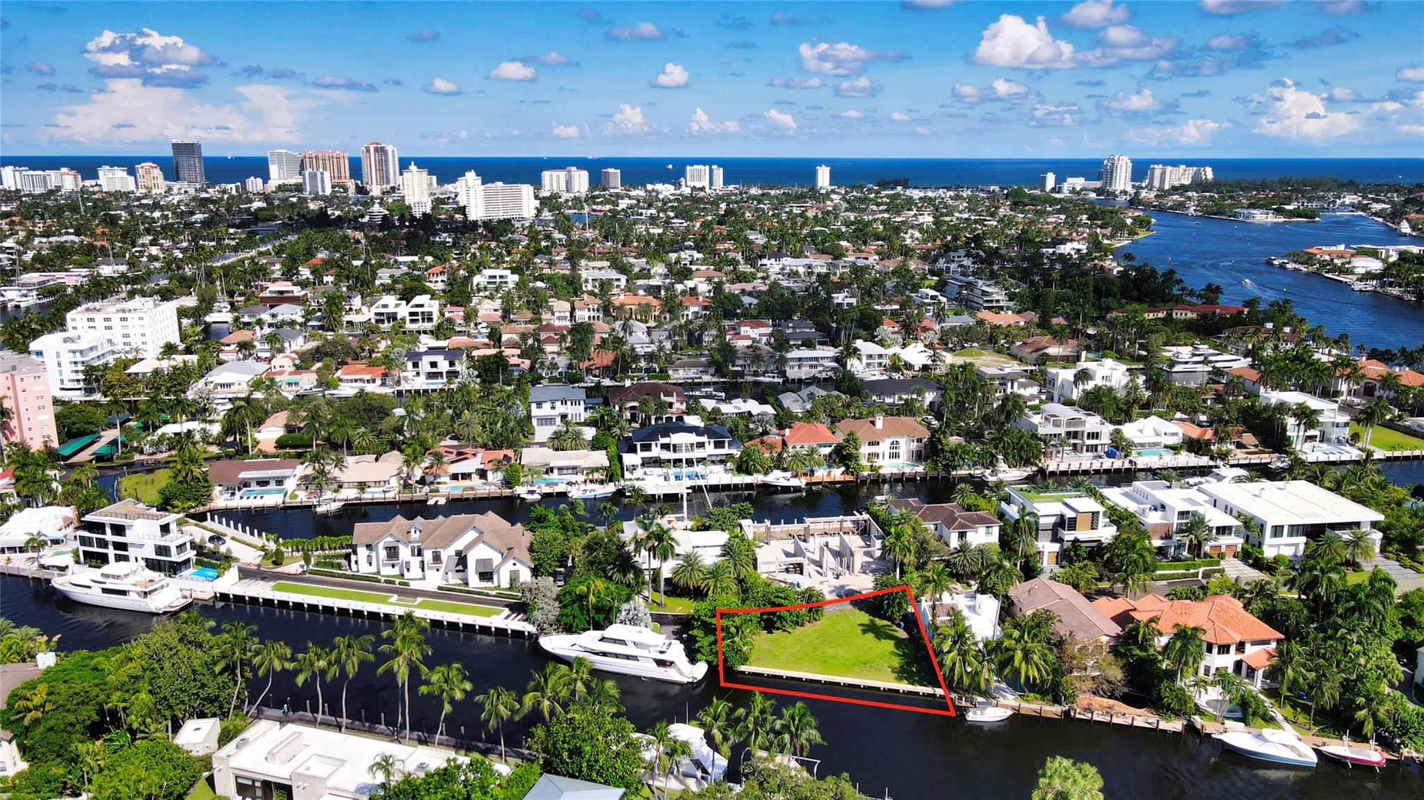 Las Olas Isles - Land