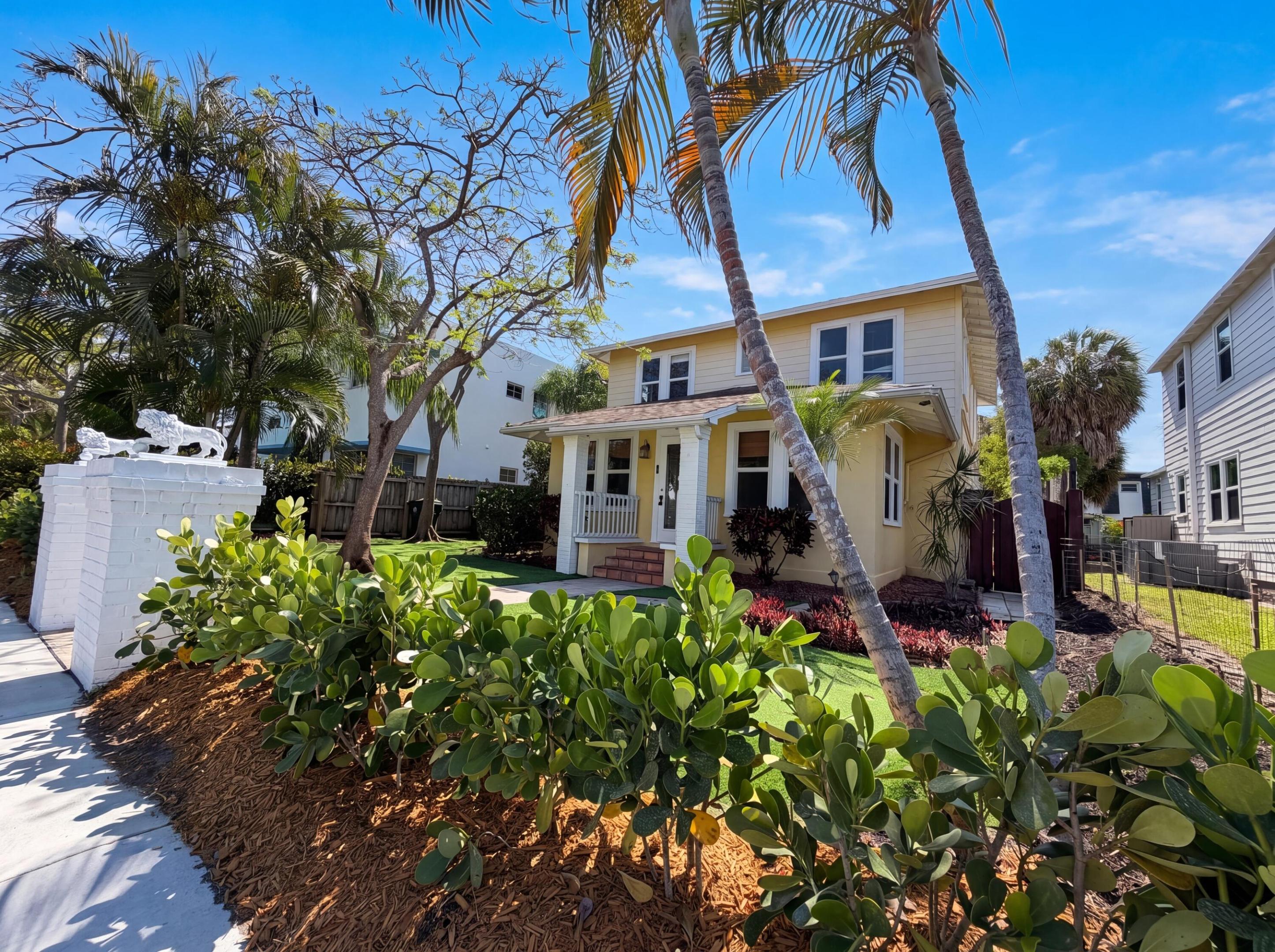 LAKE WORTH TOWN OF - Residential