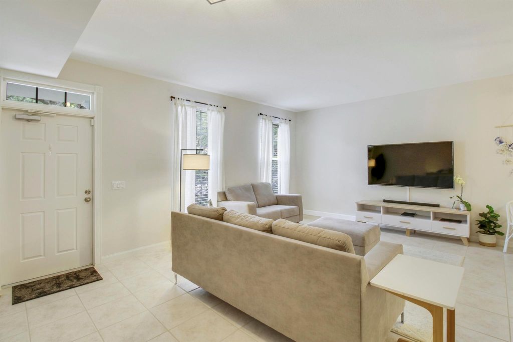 Photo of 347 Legare Court, Jupiter, FL 33458 (MLS # R10977675)