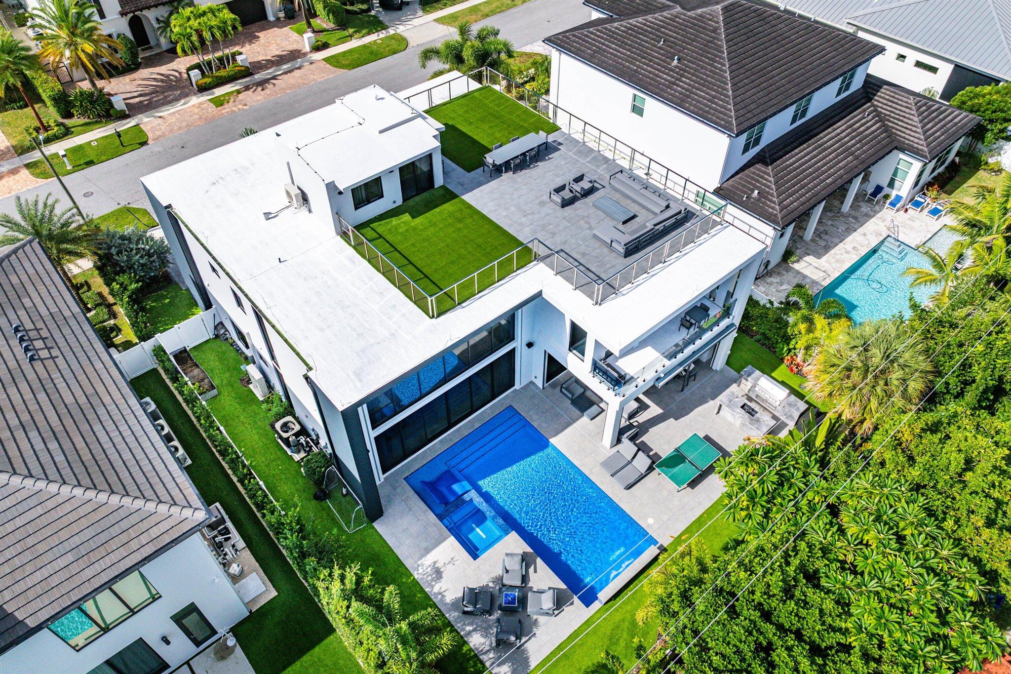 BOCA VILLAS SEC C - Residential