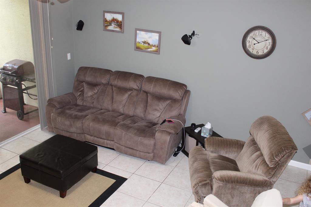 CHARTER CLUB OF PALM BEACH - Residential