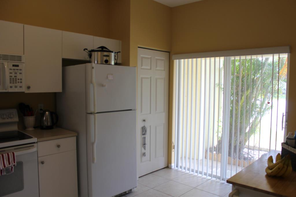 CHARTER CLUB OF PALM BEACH - Residential