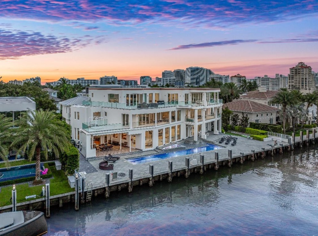 Pelican Isle 21-19 B - Residential