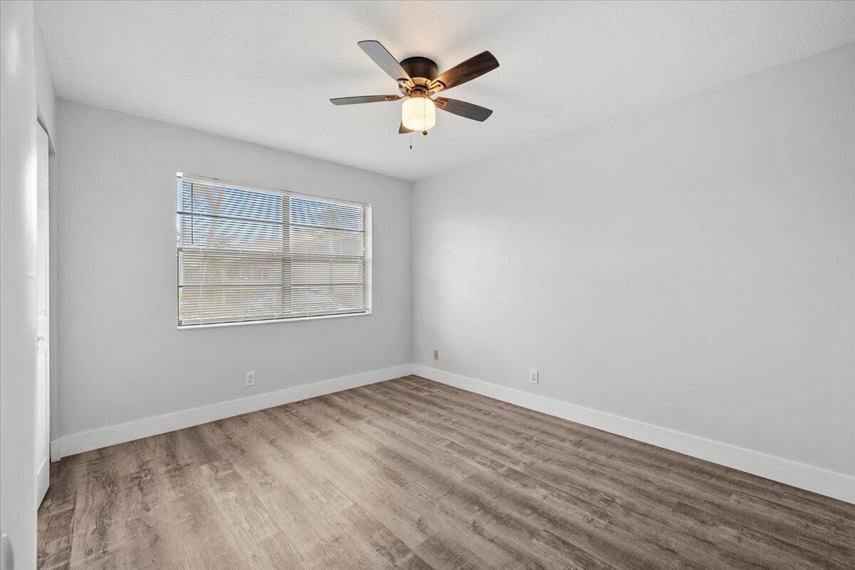 WOODLAKE ISLES - Residential