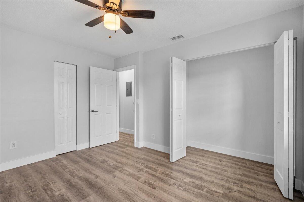 WOODLAKE ISLES - Residential