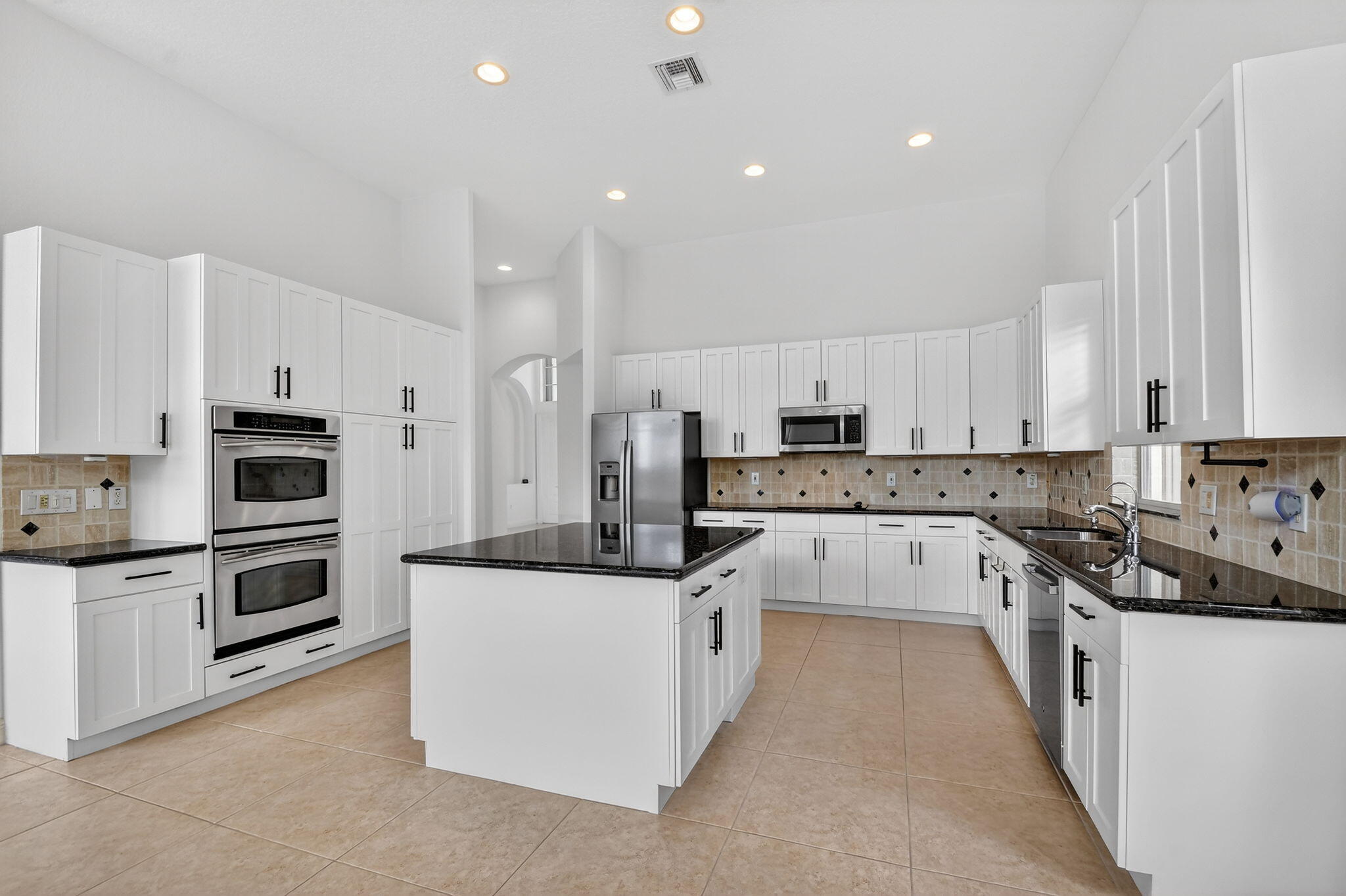 SATURNIA ISLES 4 - Residential