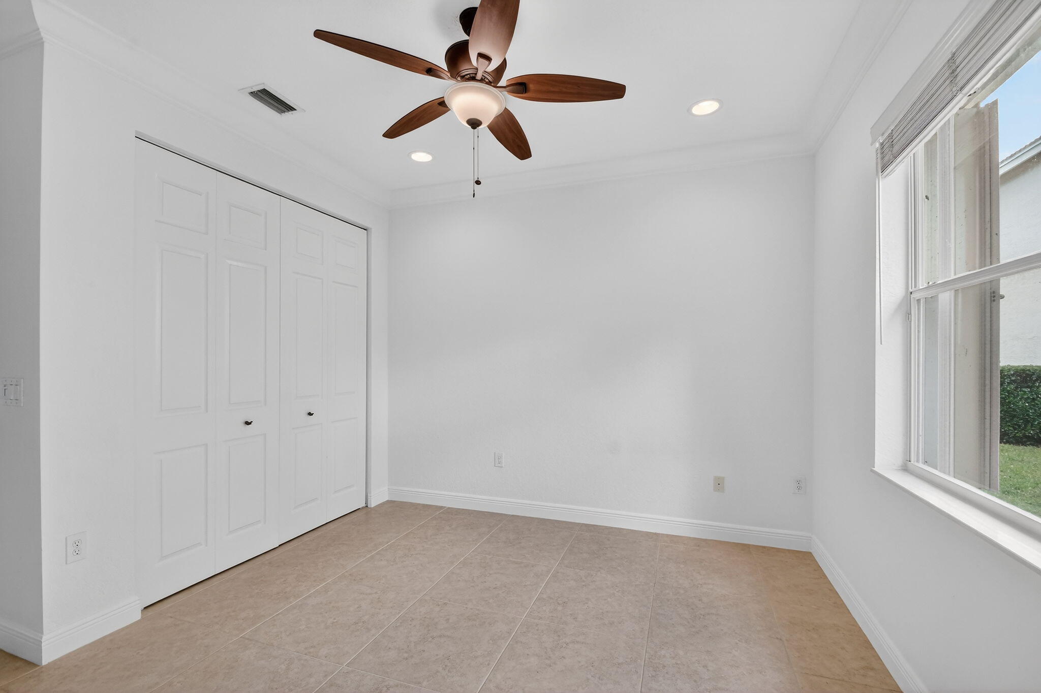 SATURNIA ISLES 4 - Residential