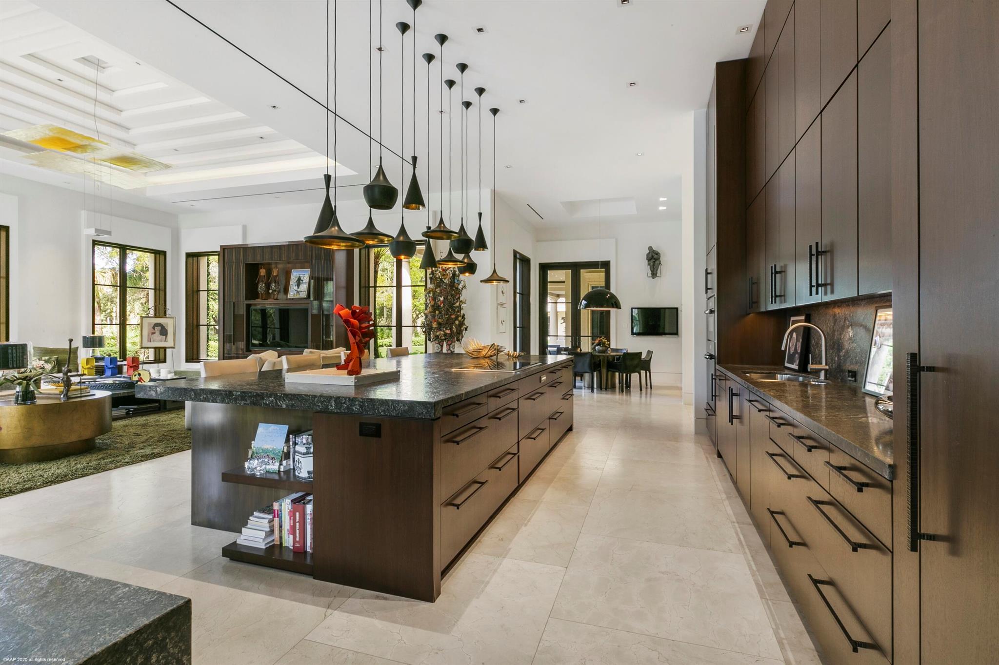 BEARS CLUB - Residential