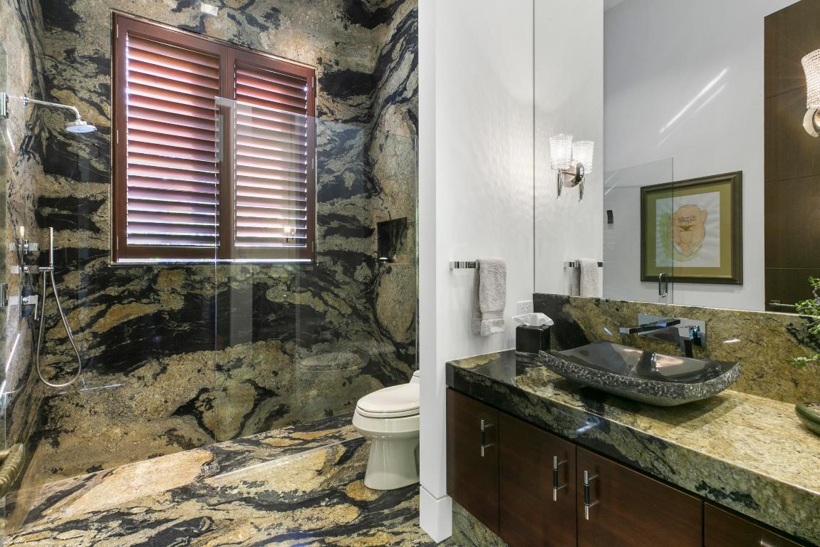 BEARS CLUB - Residential