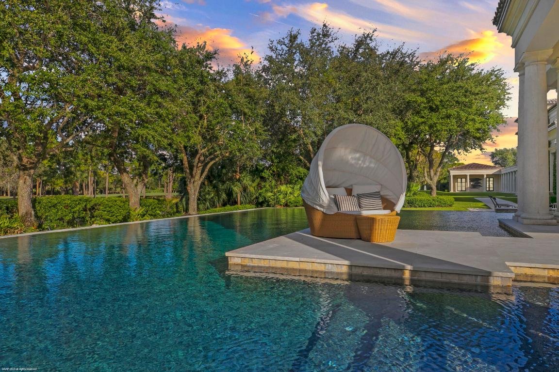 BEARS CLUB - Residential