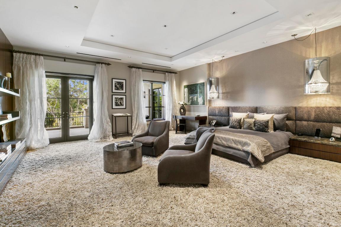 BEARS CLUB - Residential