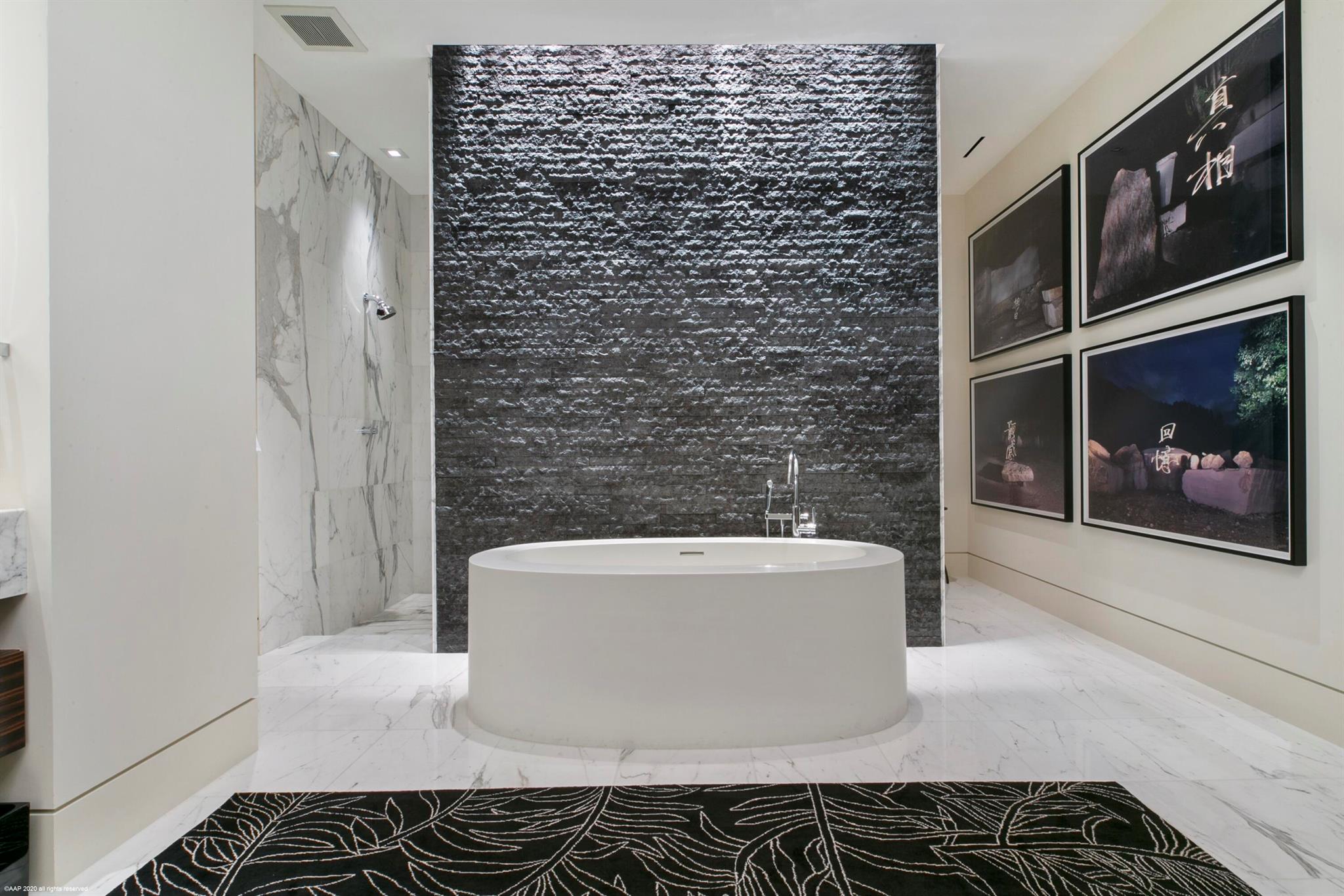 BEARS CLUB - Residential