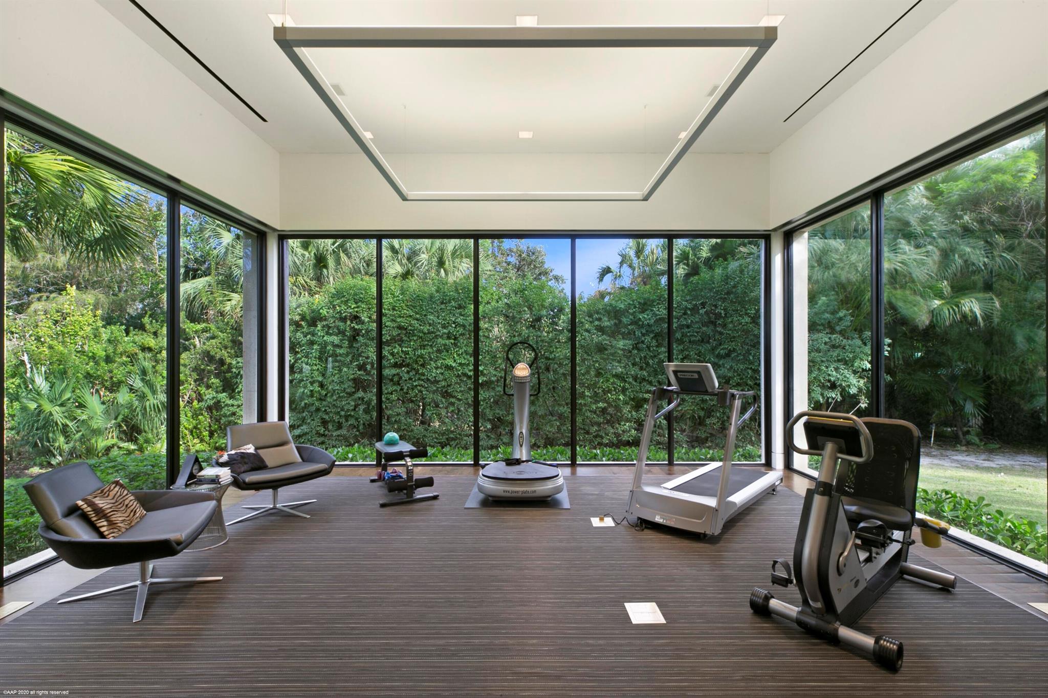 BEARS CLUB - Residential