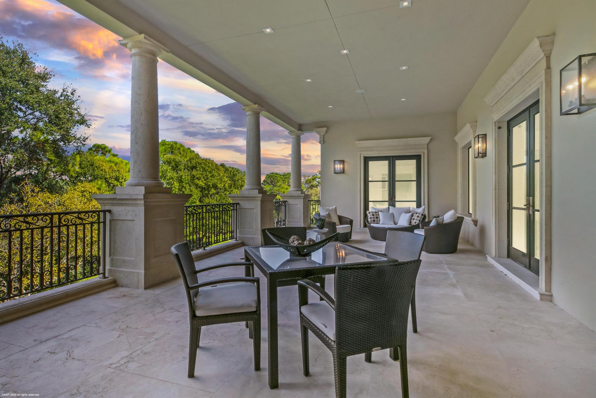 BEARS CLUB - Residential