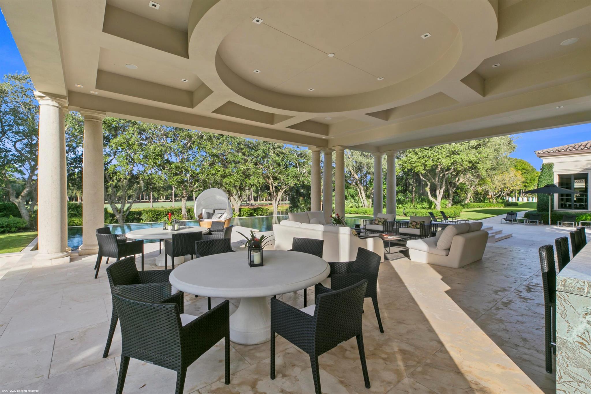 BEARS CLUB - Residential