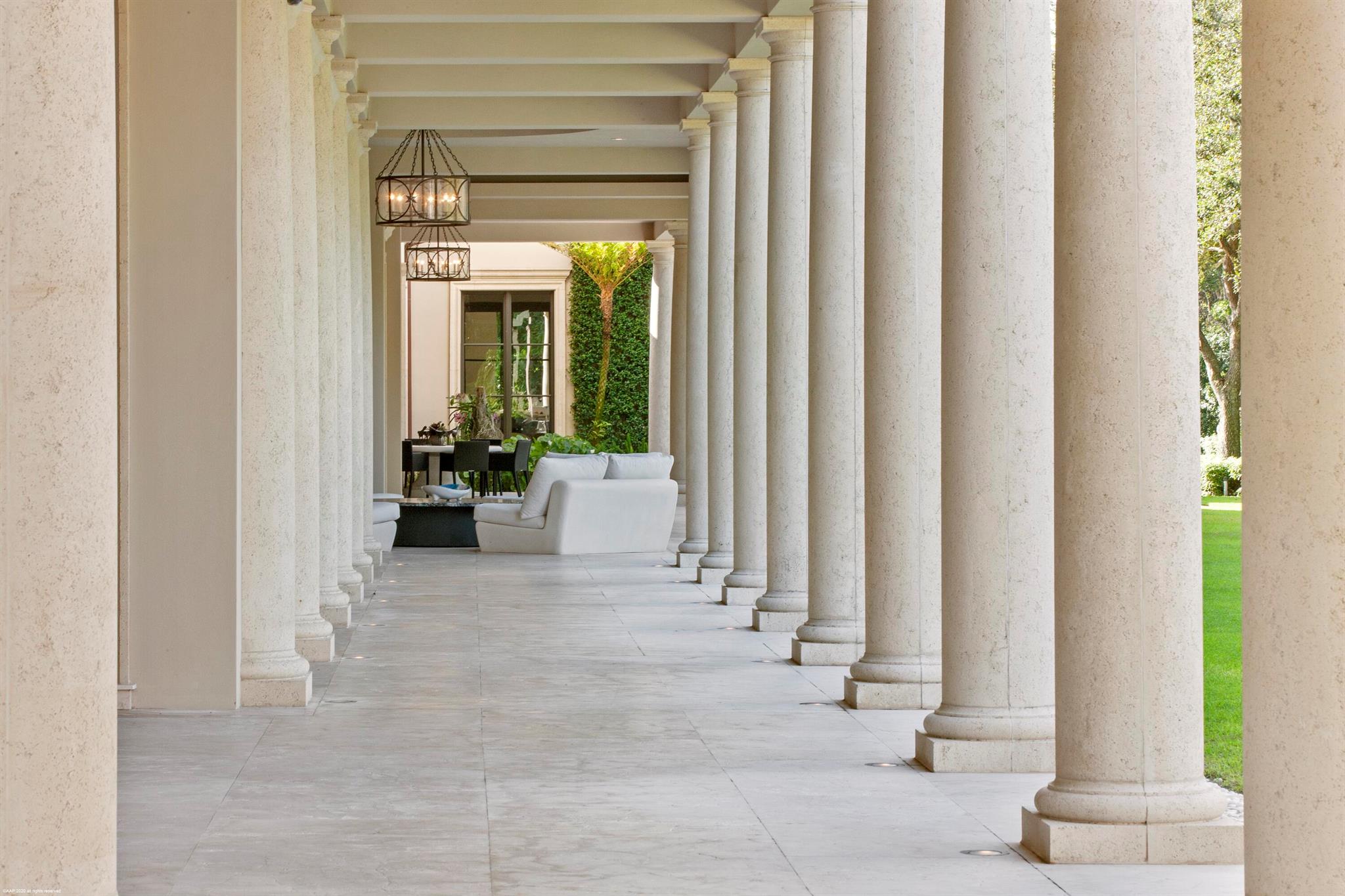 BEARS CLUB - Residential