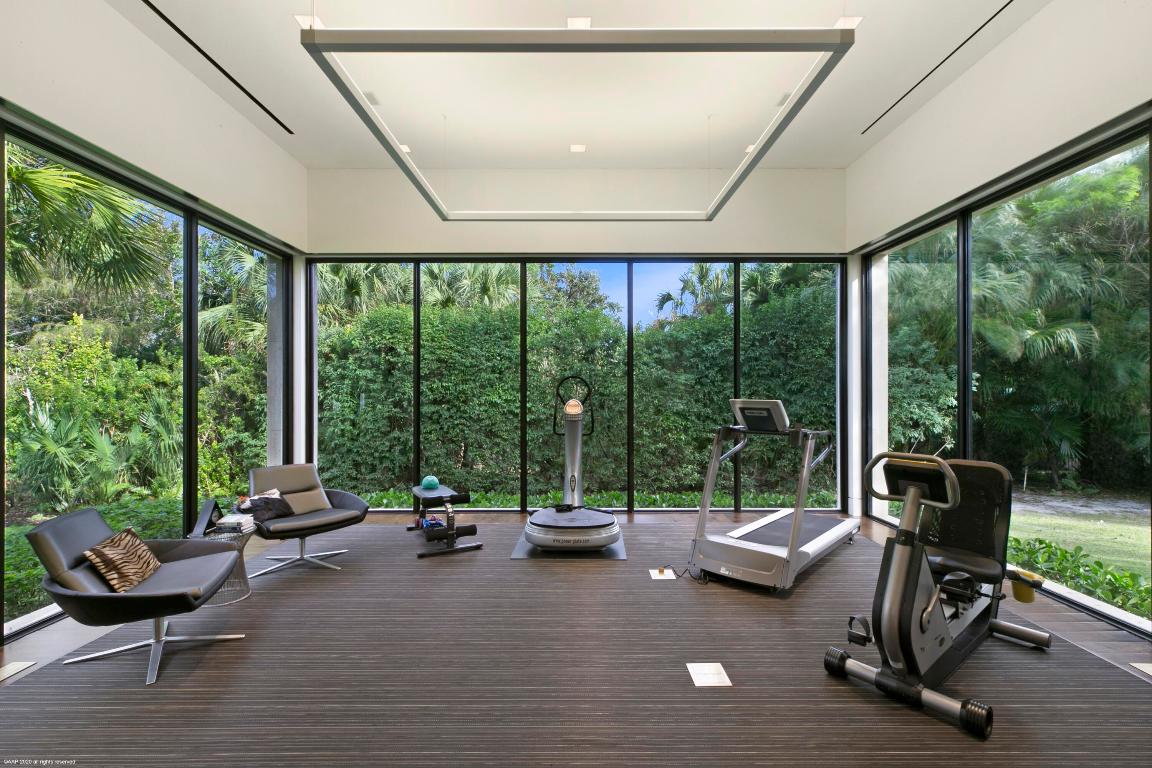 BEARS CLUB - Residential