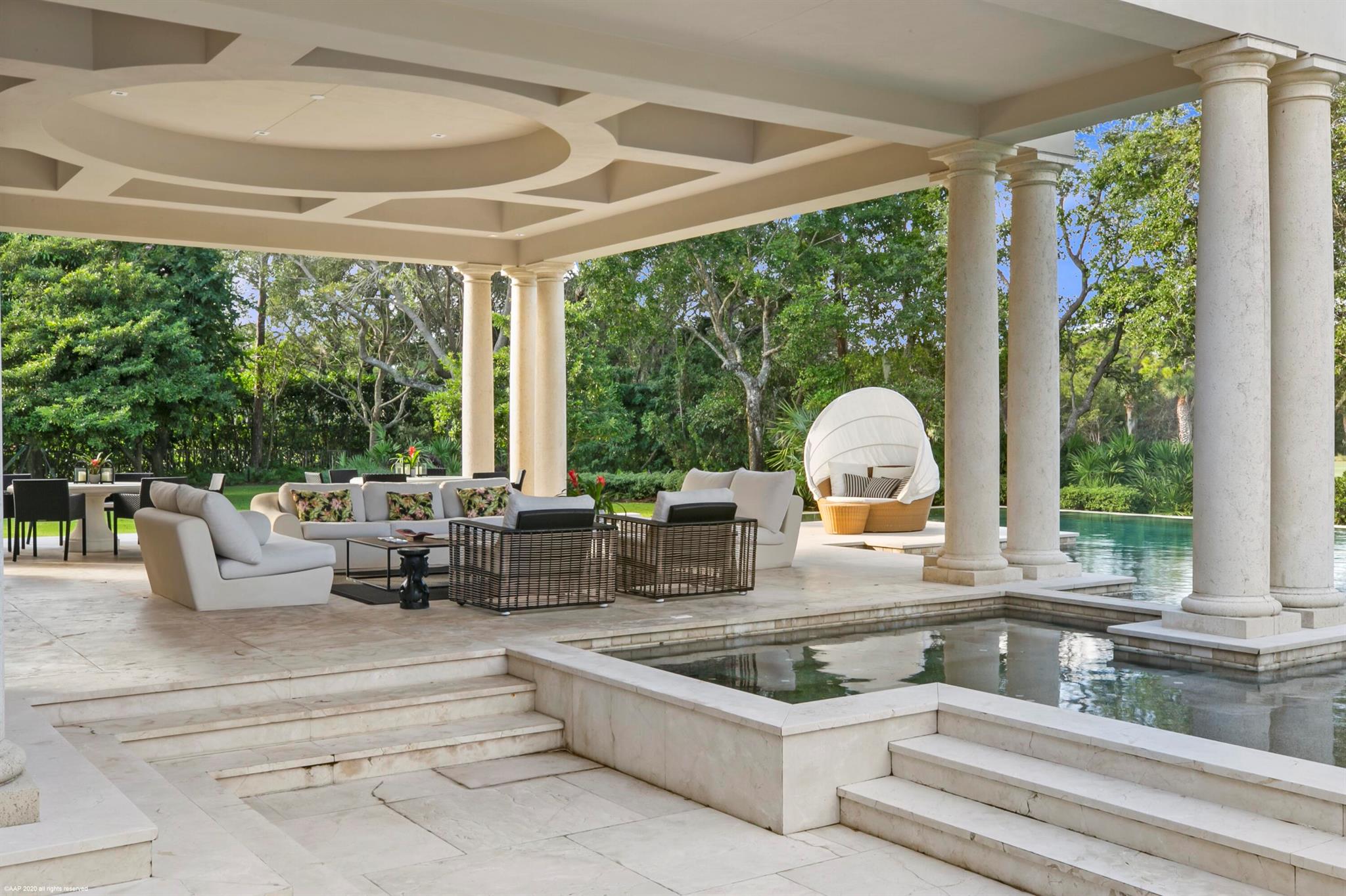 BEARS CLUB - Residential