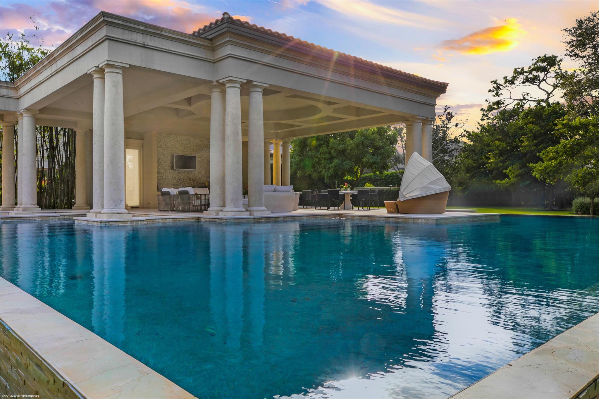 BEARS CLUB - Residential