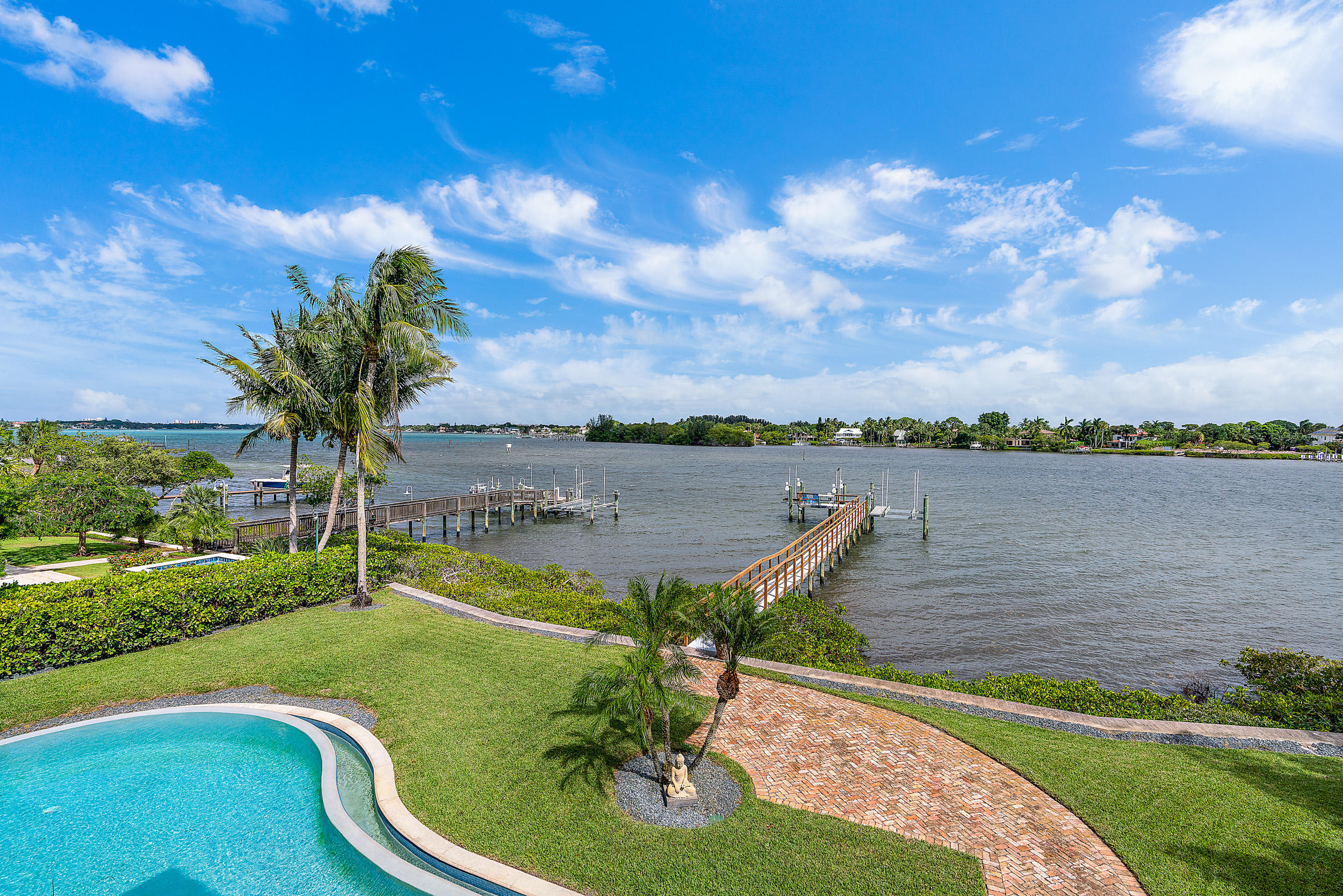 Pennock Point - Residential