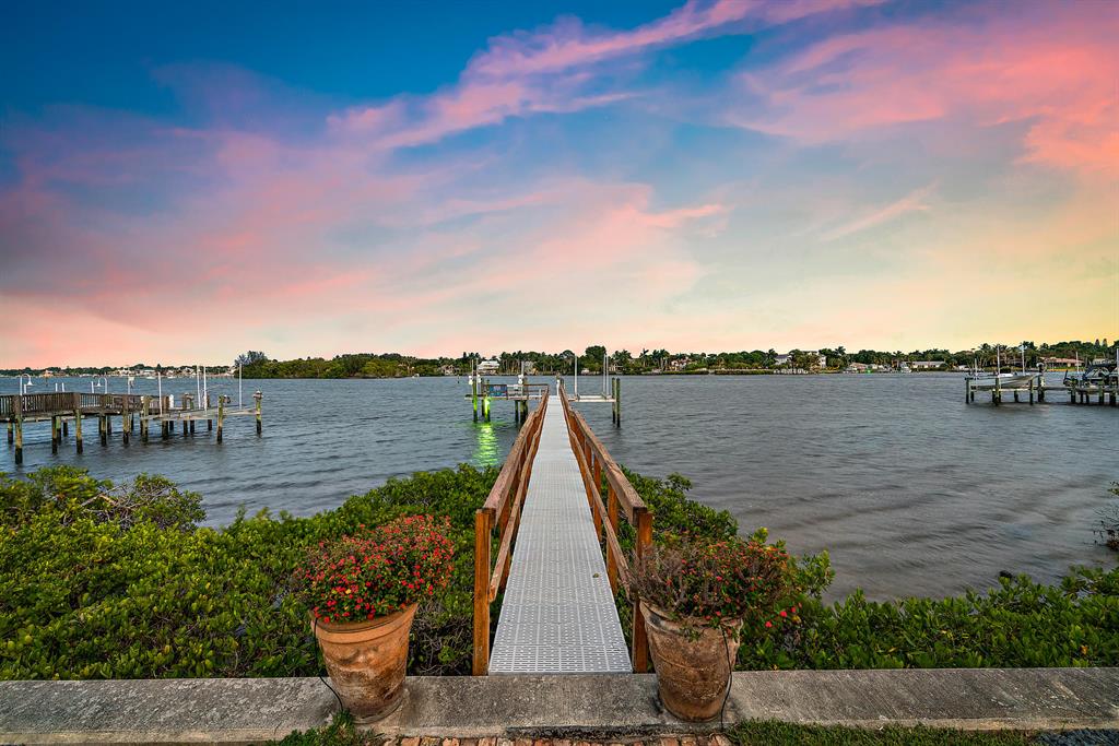 Pennock Point - Residential