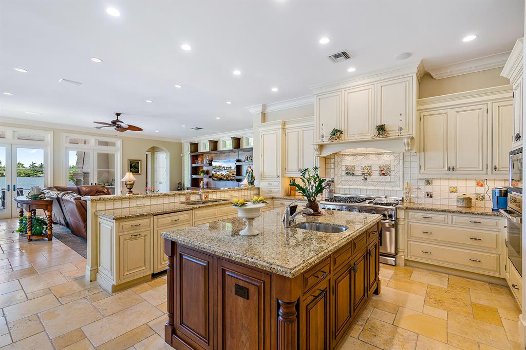 Pennock Point - Residential