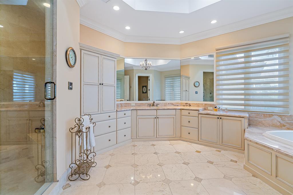 Pennock Point - Residential