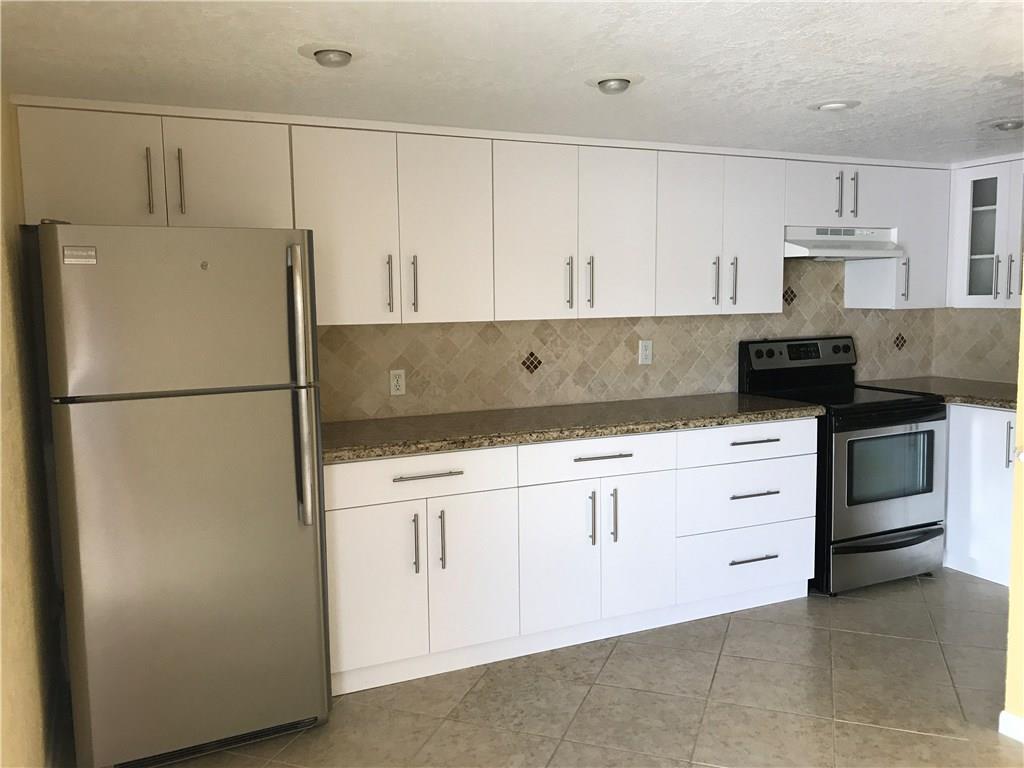 TOWNHOMES OF ORIOLE - Residential
