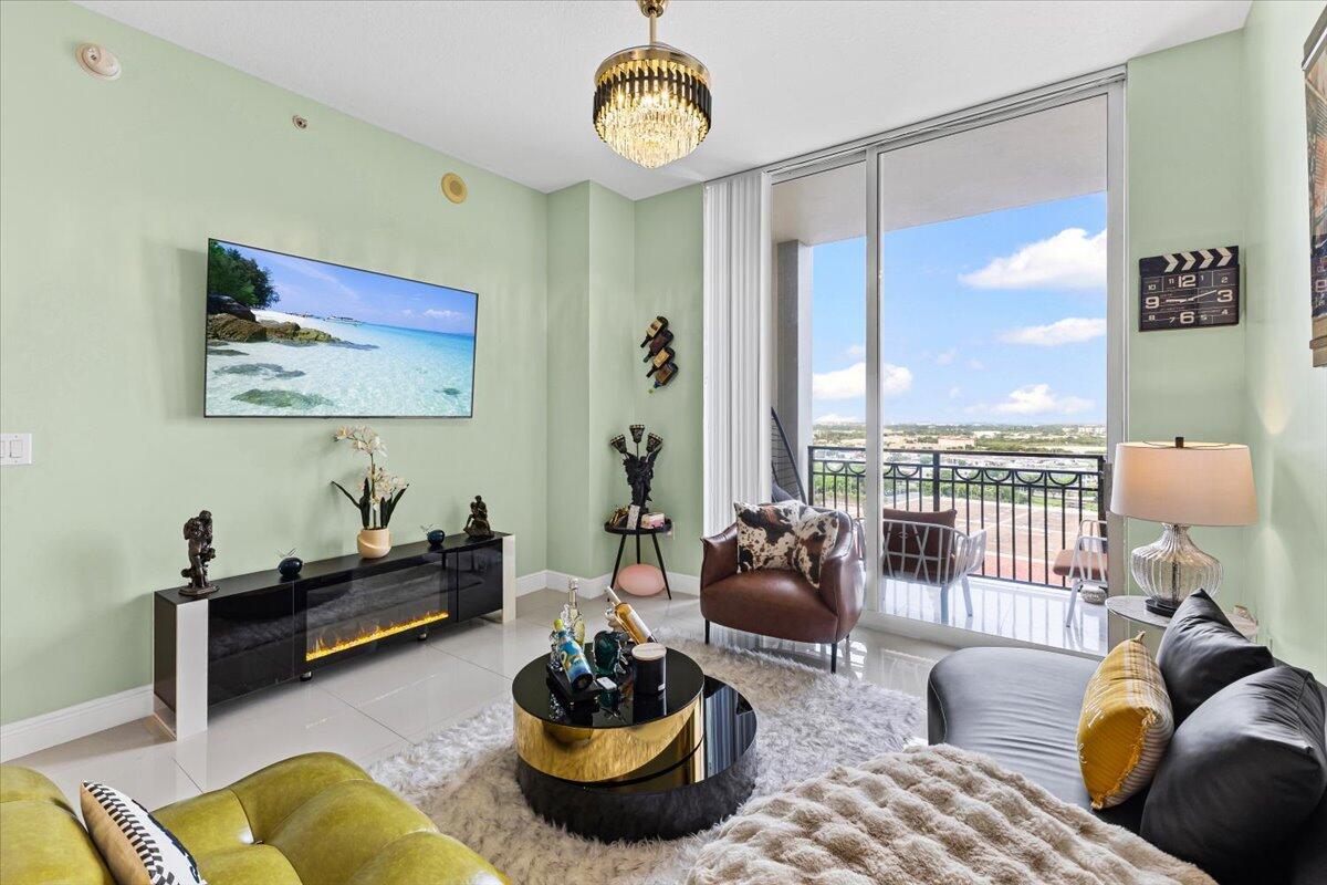 550 Okeechobee Boulevard Lph-18
