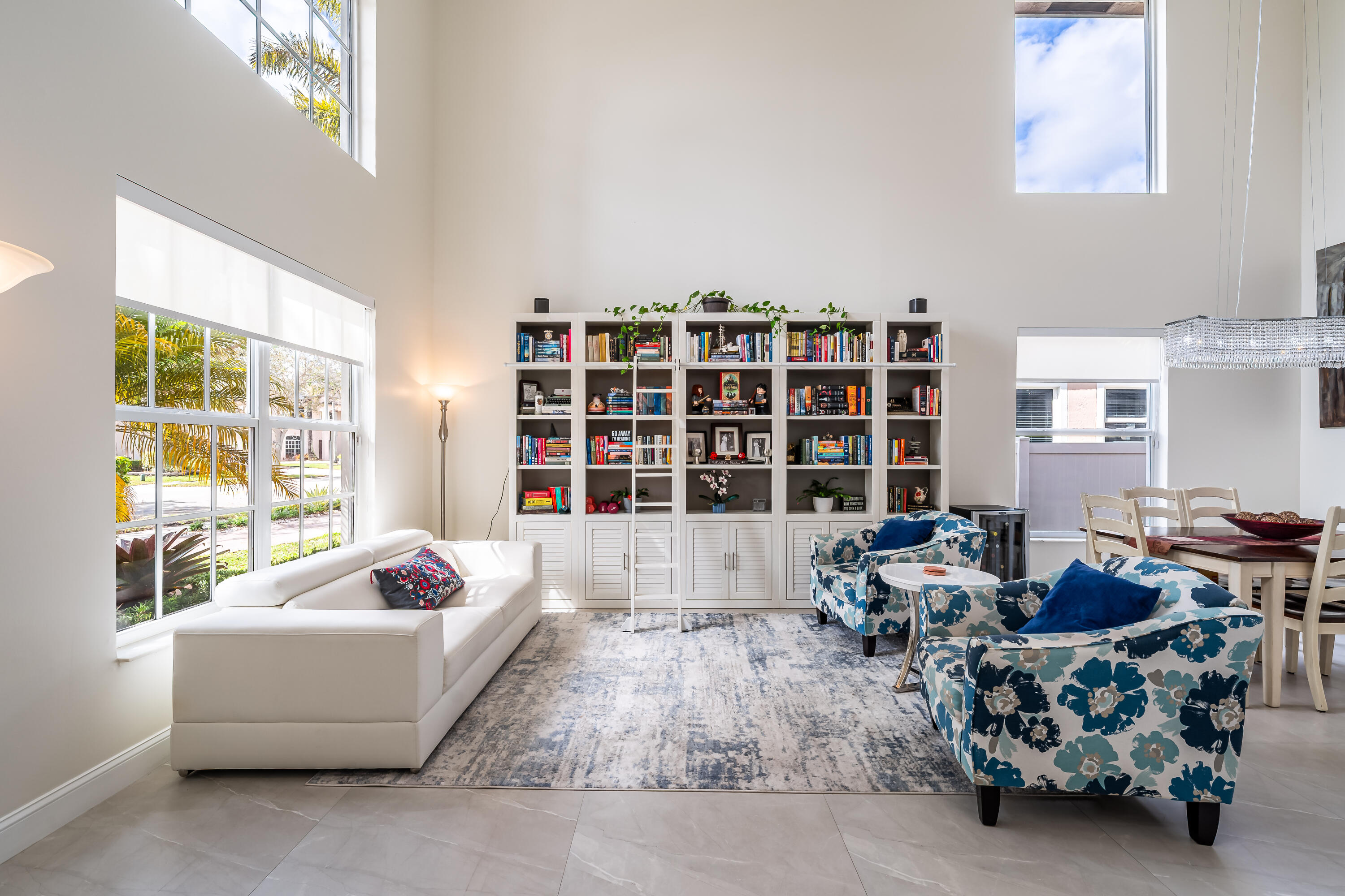 PEMBROKE FALLS - Residential