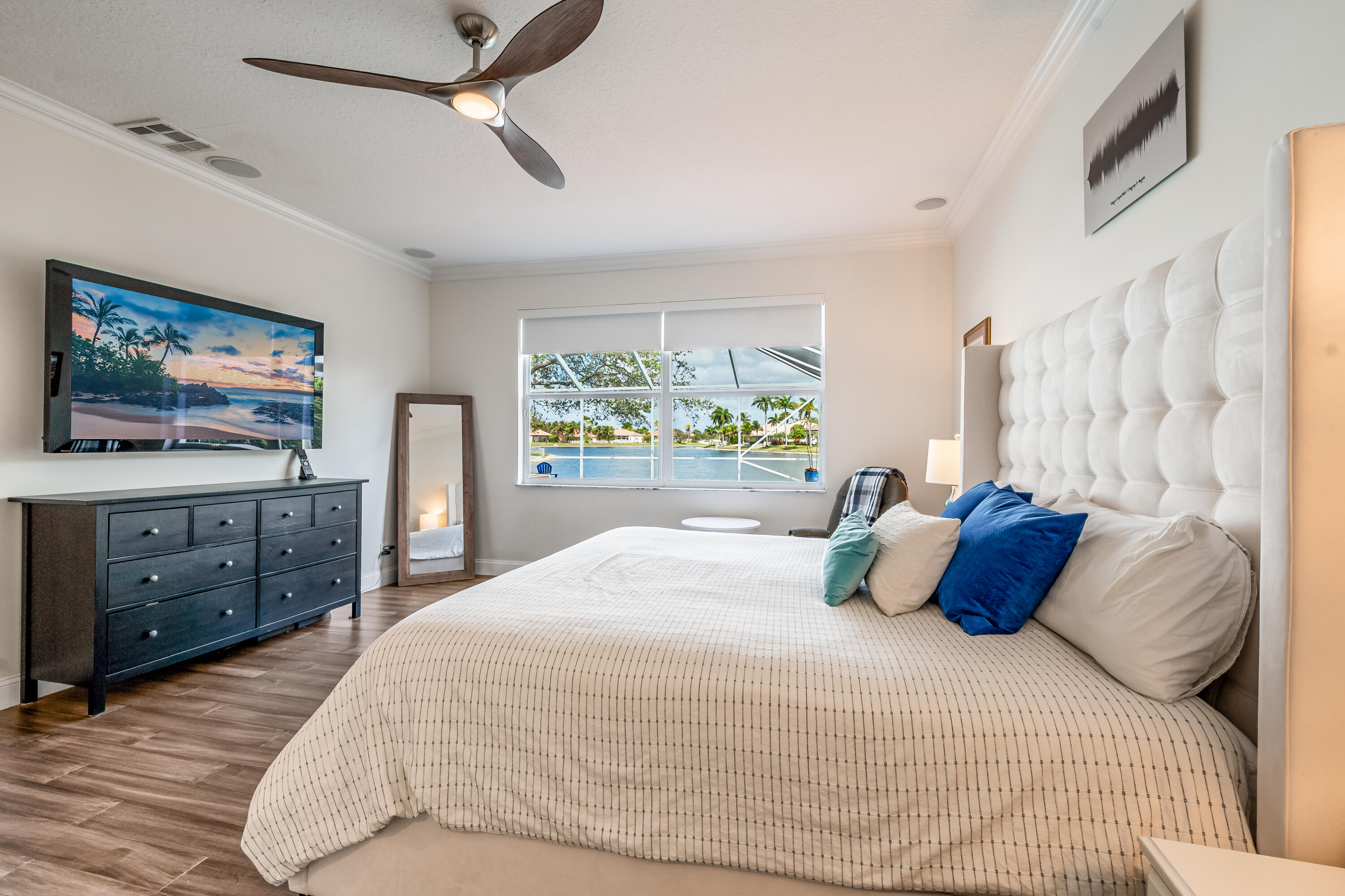 PEMBROKE FALLS - Residential