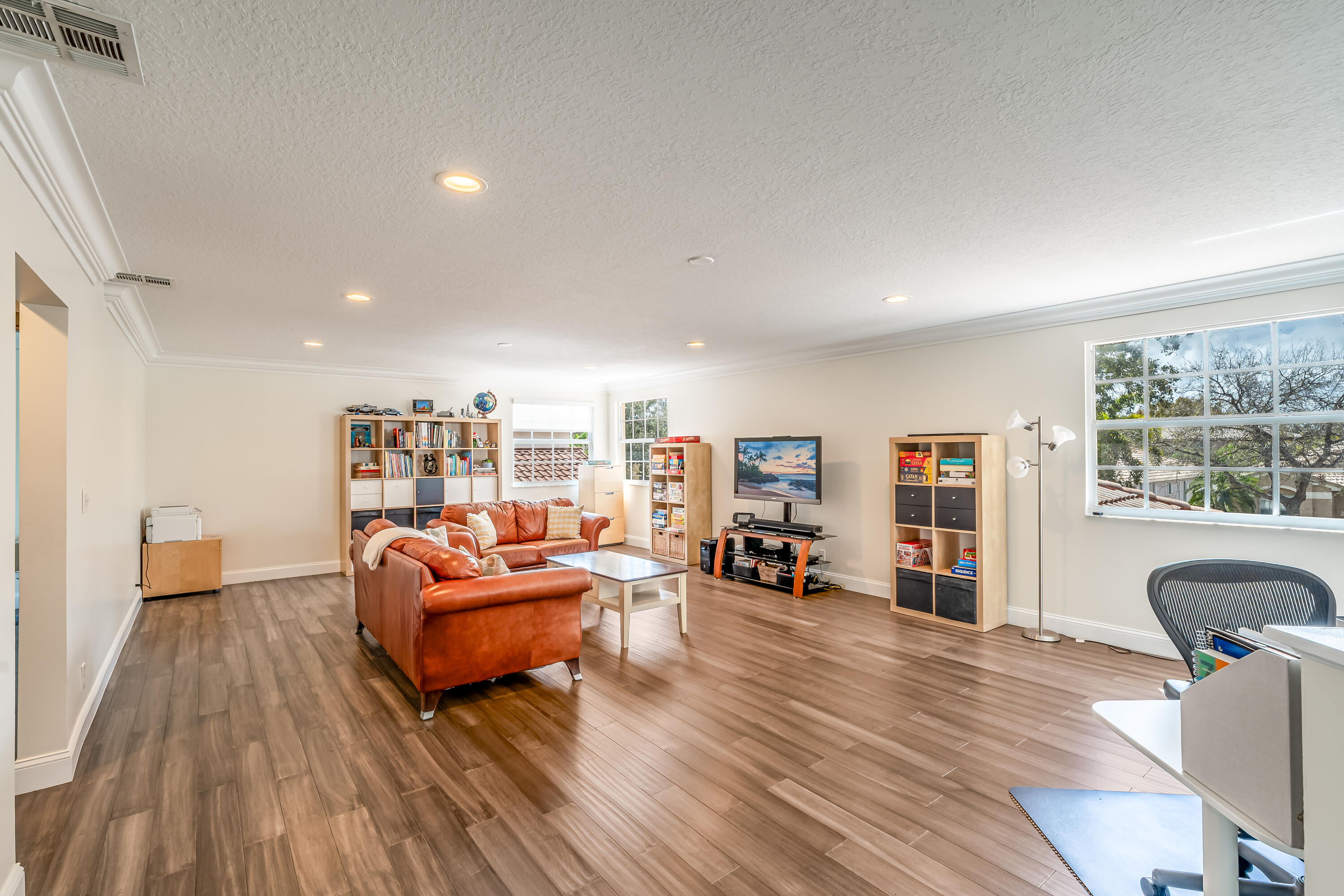 PEMBROKE FALLS - Residential