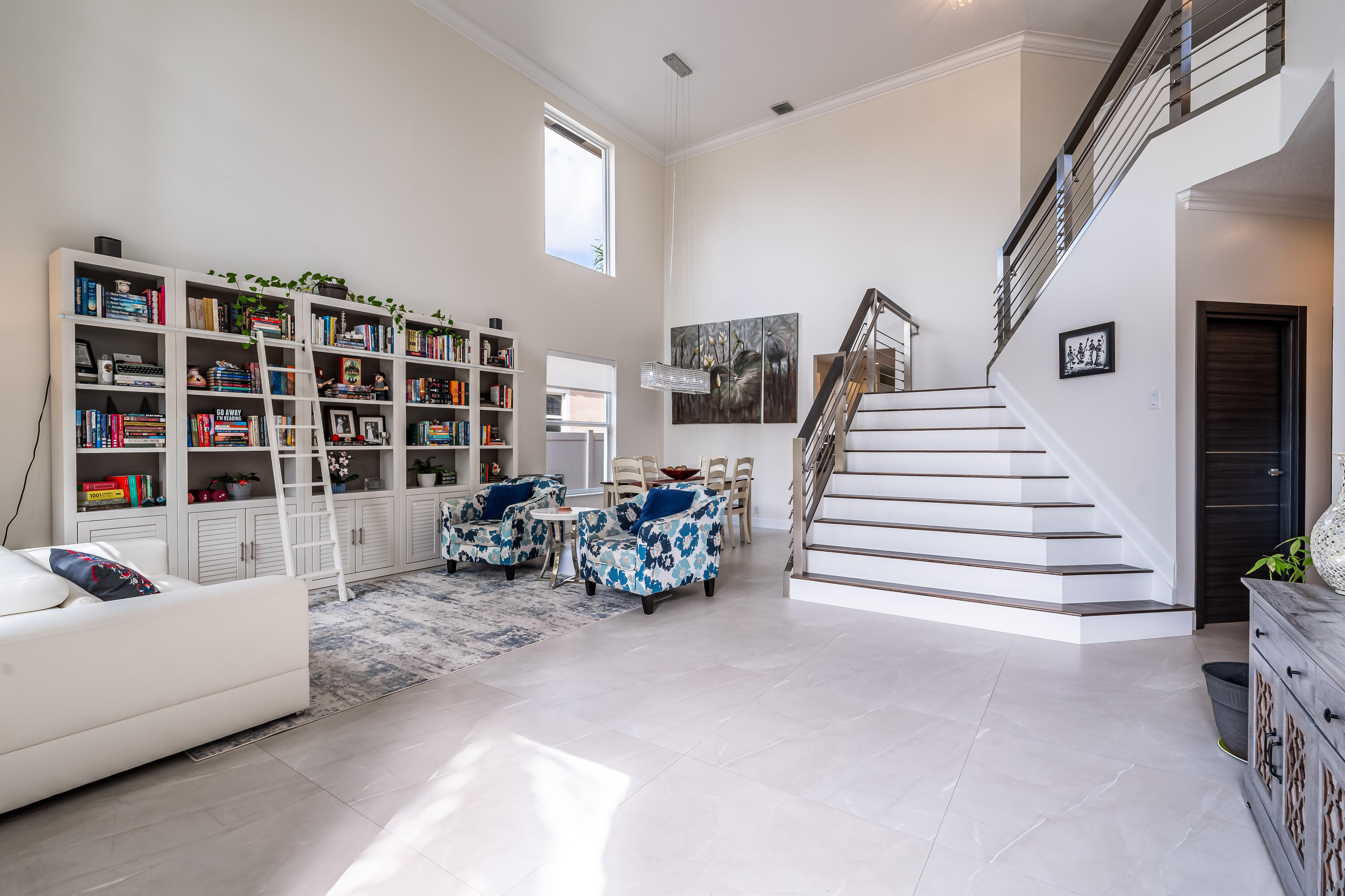 PEMBROKE FALLS - Residential