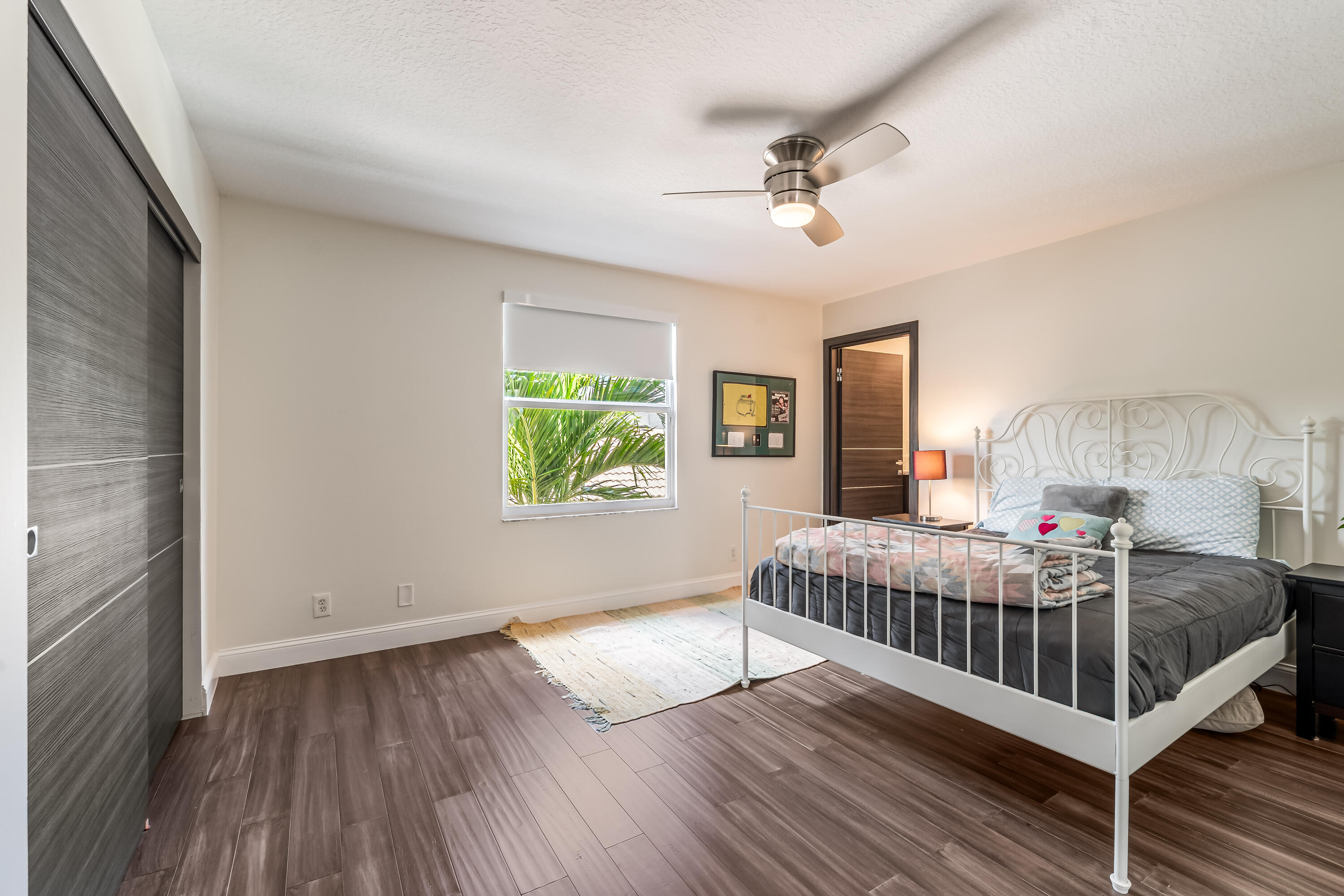 PEMBROKE FALLS - Residential