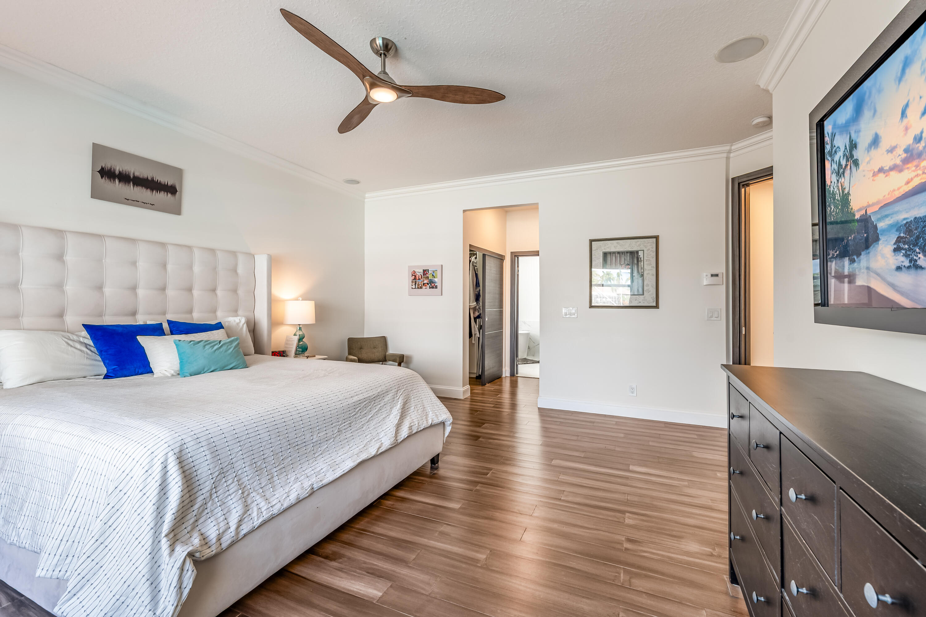 PEMBROKE FALLS - Residential