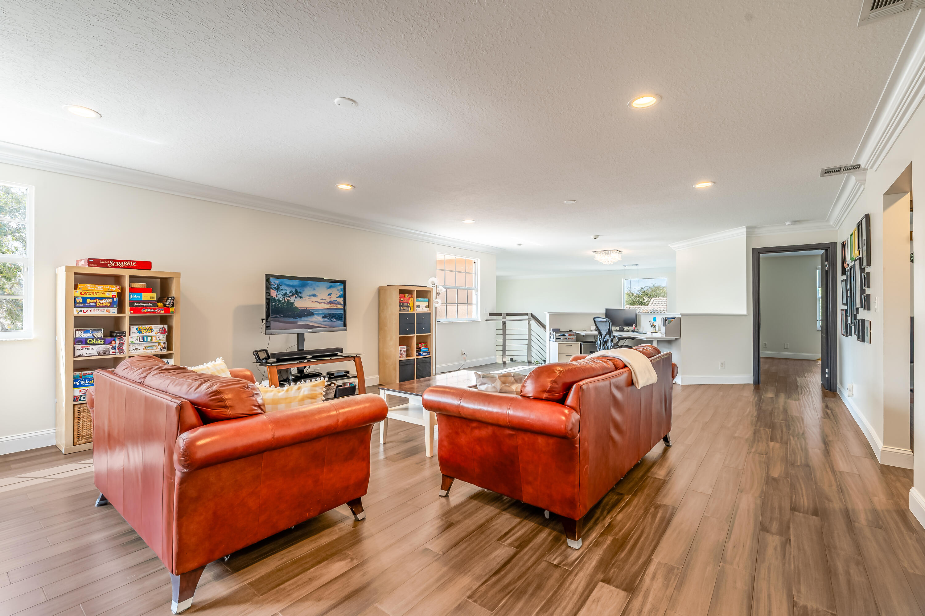 PEMBROKE FALLS - Residential