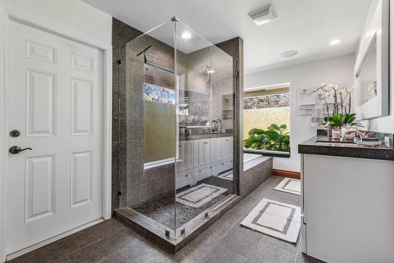 SADDLE TRAIL PARK OF WELL - Residential