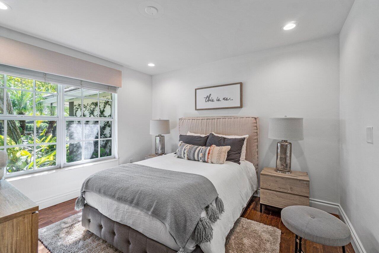 SADDLE TRAIL PARK OF WELL - Residential