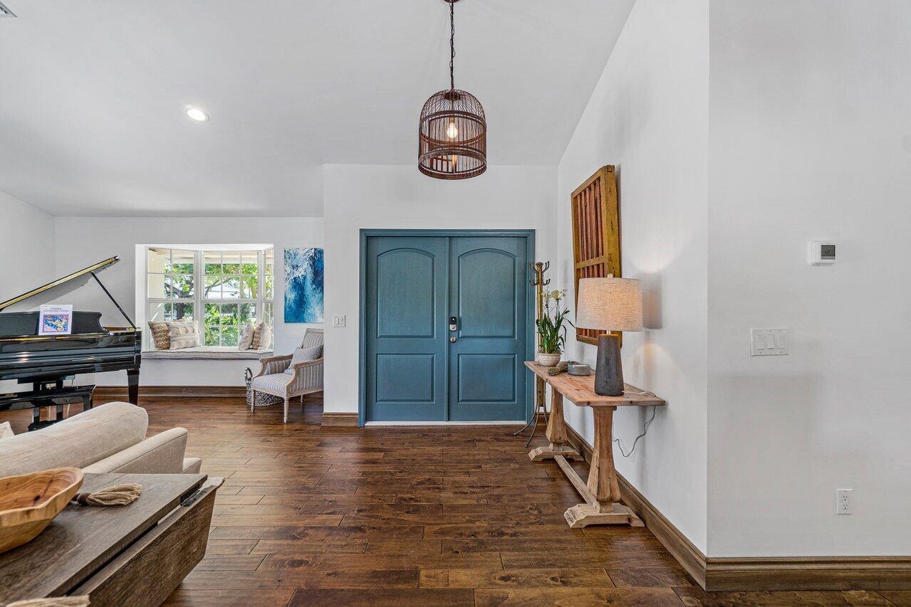 SADDLE TRAIL PARK OF WELL - Residential