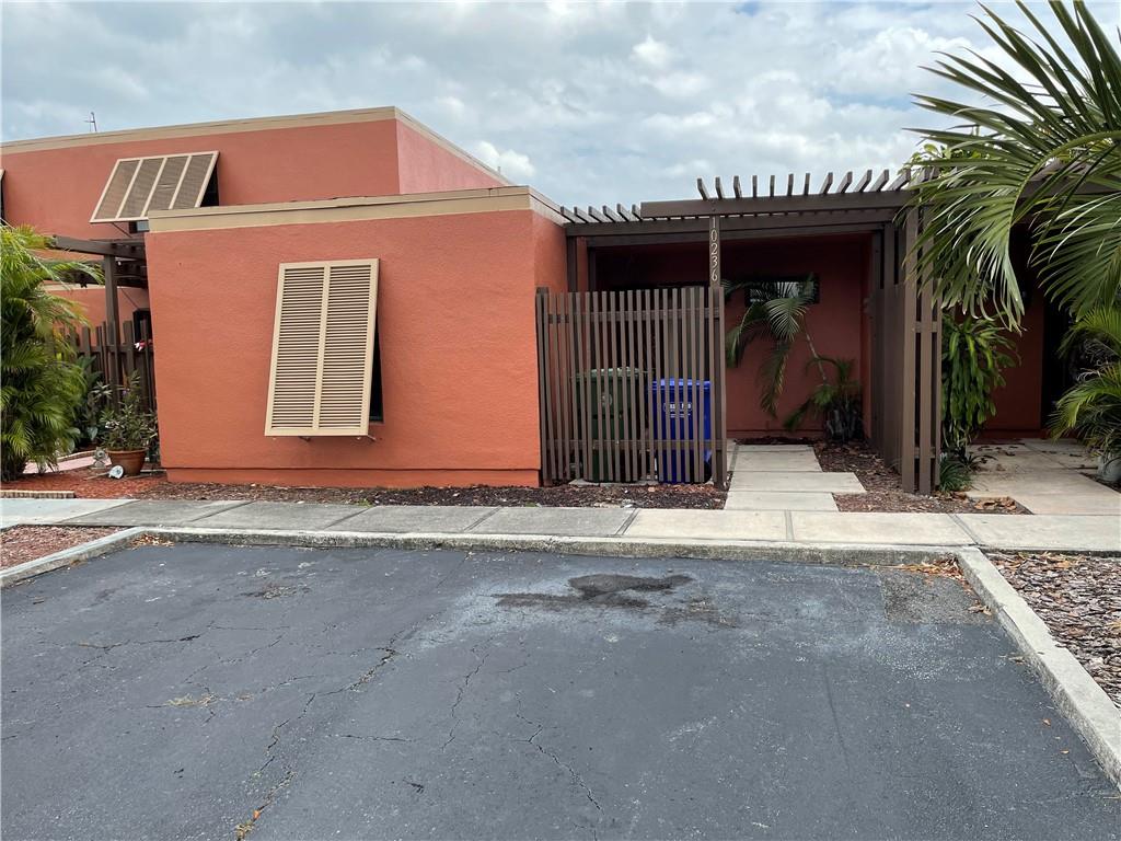 Everglades Sugar & Land C - Residential Lease