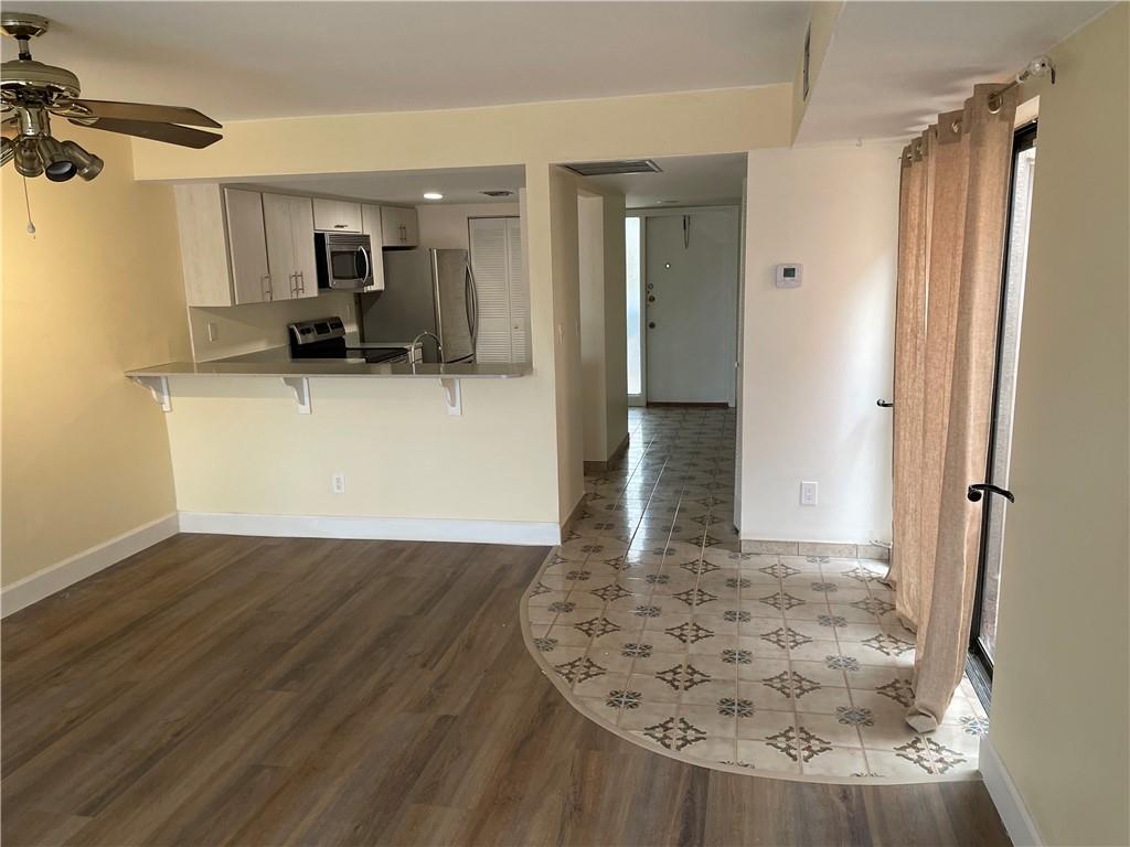 Everglades Sugar & Land C - Residential Lease