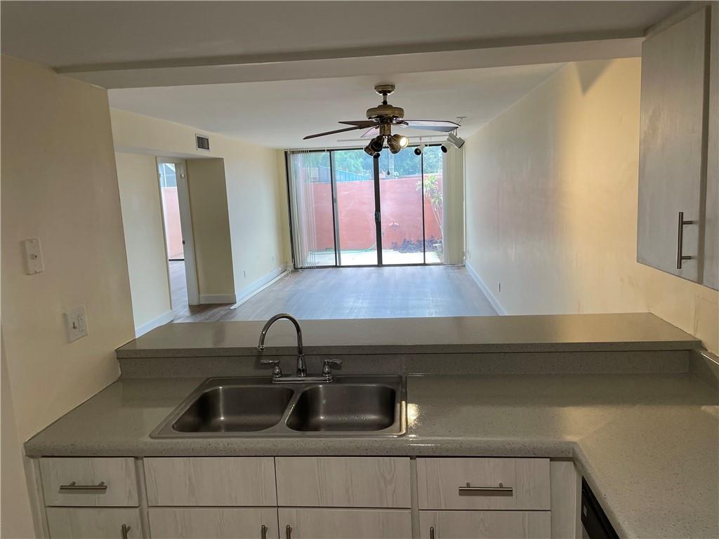 Everglades Sugar & Land C - Residential Lease