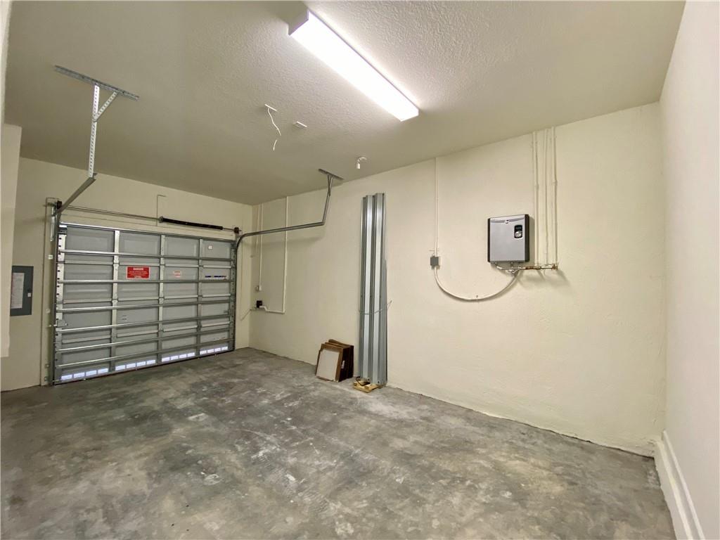 Aquabella North Replat - Residential Lease